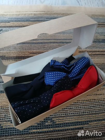 Галстук бабочка для мальчика комплект