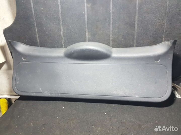 Обшивка крышки багажника ford focus 2 хетчбек
