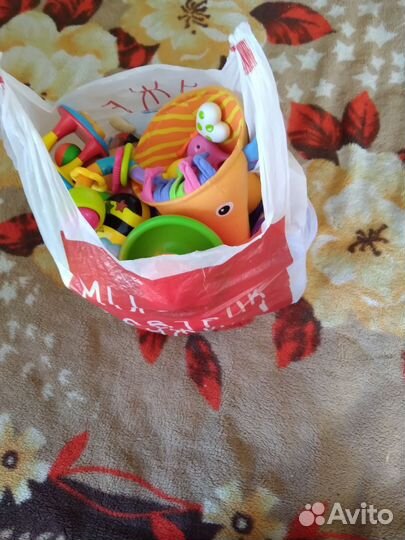 Детские фирменные игрушки
