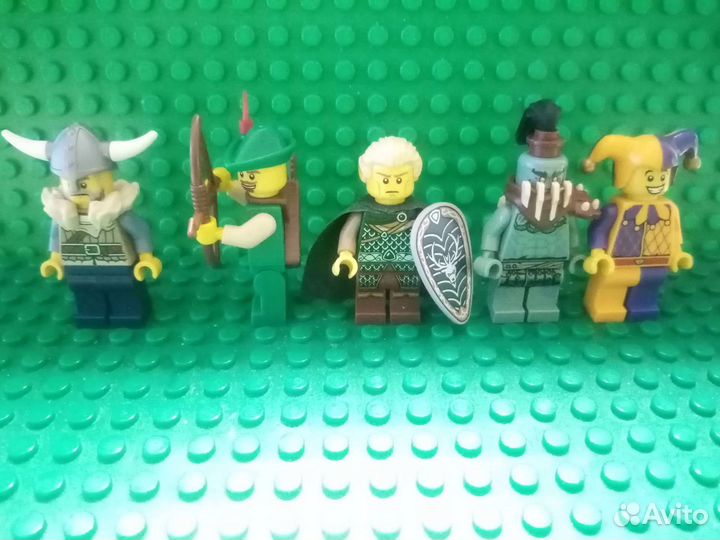 Lego минифигурки и аксессуары