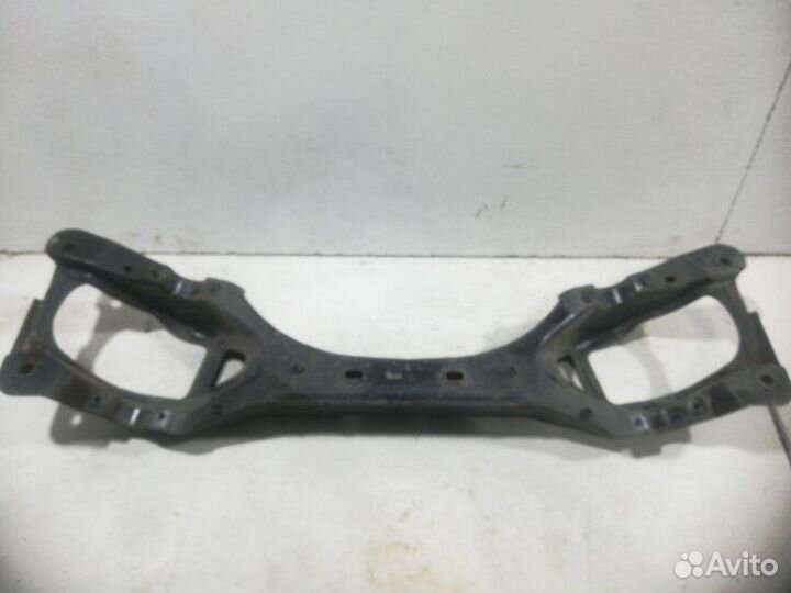 Балка задняя (подрамник) задняя Volkswagen Touareg