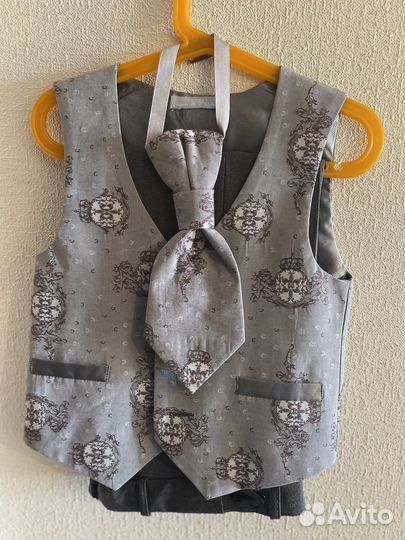 Костюм для мальчика на выпускной 116-122