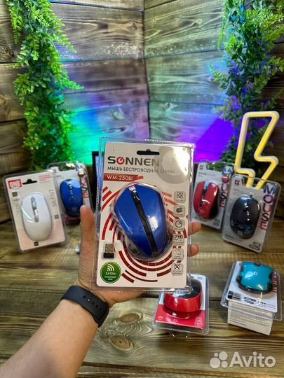 Компьютерные мышки в ассортименте