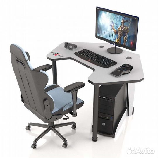 Игровой компьютерный стол