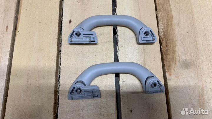 Ручка потолка салонная задняя Skoda Octavia A5 FL