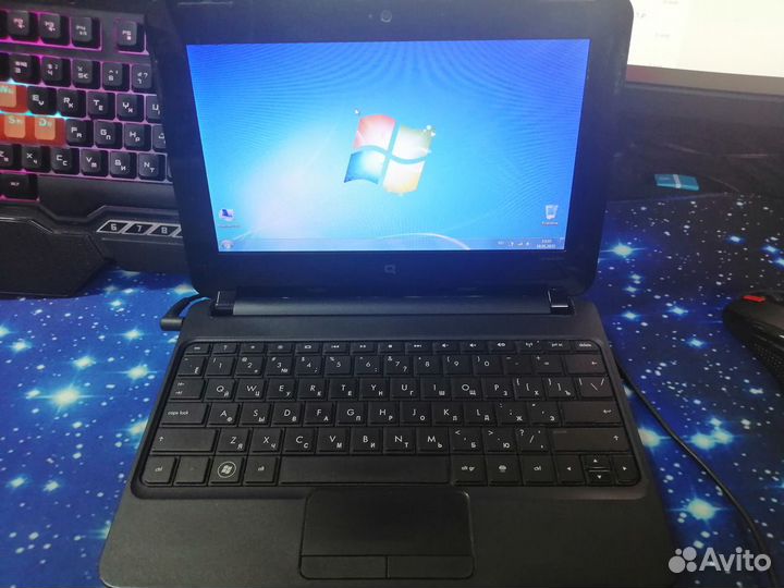 Нетбук HP Compaq Mini