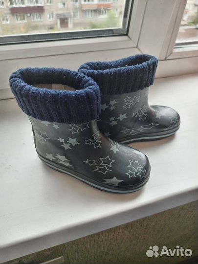 Резиновые сапожки 23