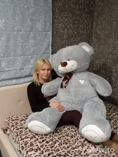 Плюшевый огромный мишка новый