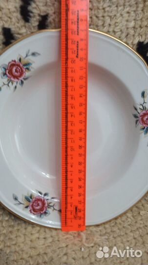 Сервиз столовый фарфор СССР розы (чайка)