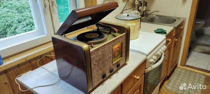 Винтажная ламповая радиола