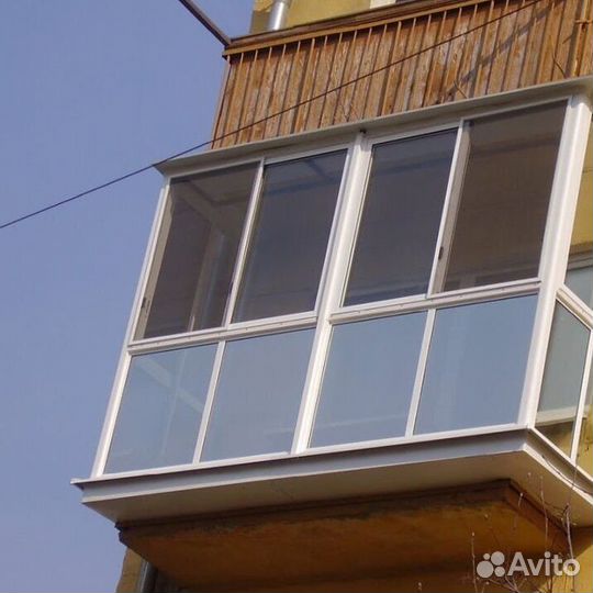 Остекление балконов и лоджий в рассрочку M4704