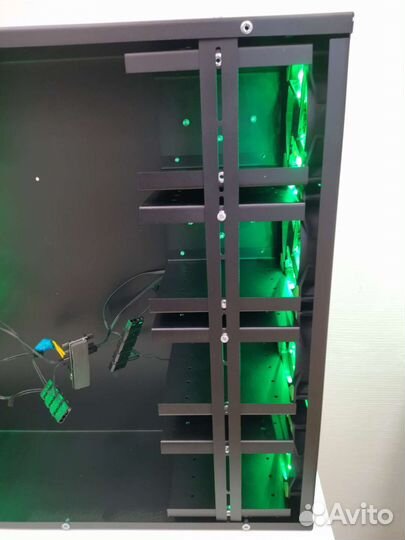 Бесшумный мини корпус для майнинга на 25 HDD chia