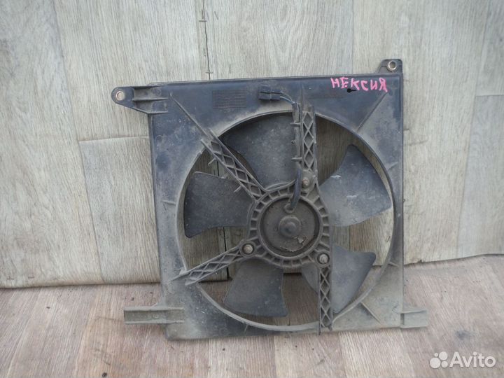 Диффузор вентилятора охлаждения Daewoo Nexia 1999