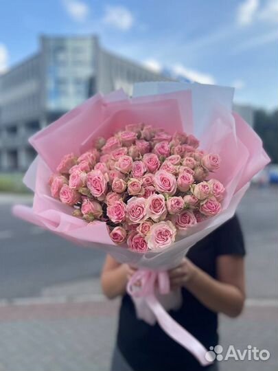 Кустовые розы Кения