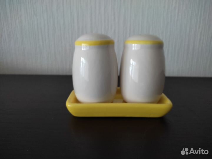 Солонка и перечница