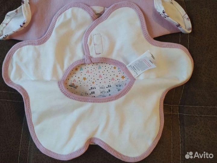 Воротник(слюнявчик) детский новый