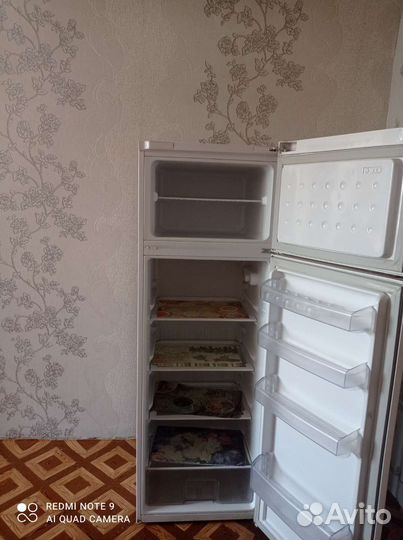 Продам холодильник бу