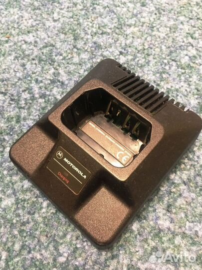 Зарядное устройство для GP-300