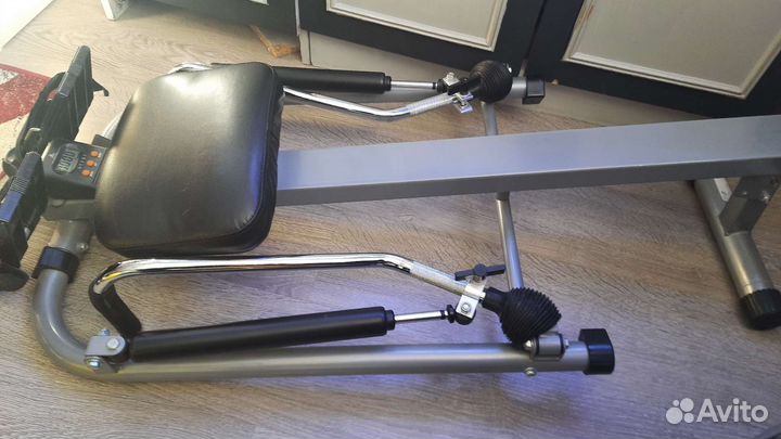 Гребной тренажер DFC