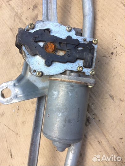 Трапеция стеклоочистителей Volvo S80 (1998