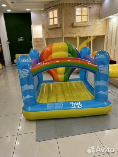 Детский надувной батут