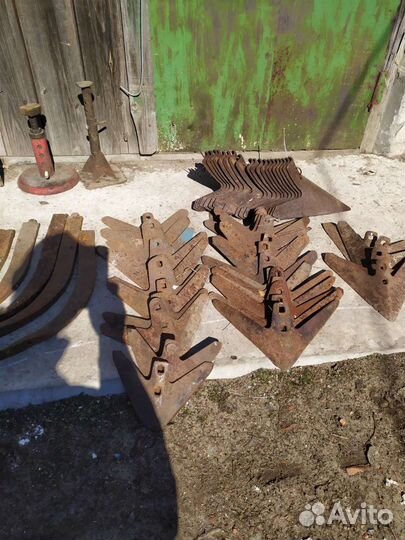 Лапки культиватора лемех