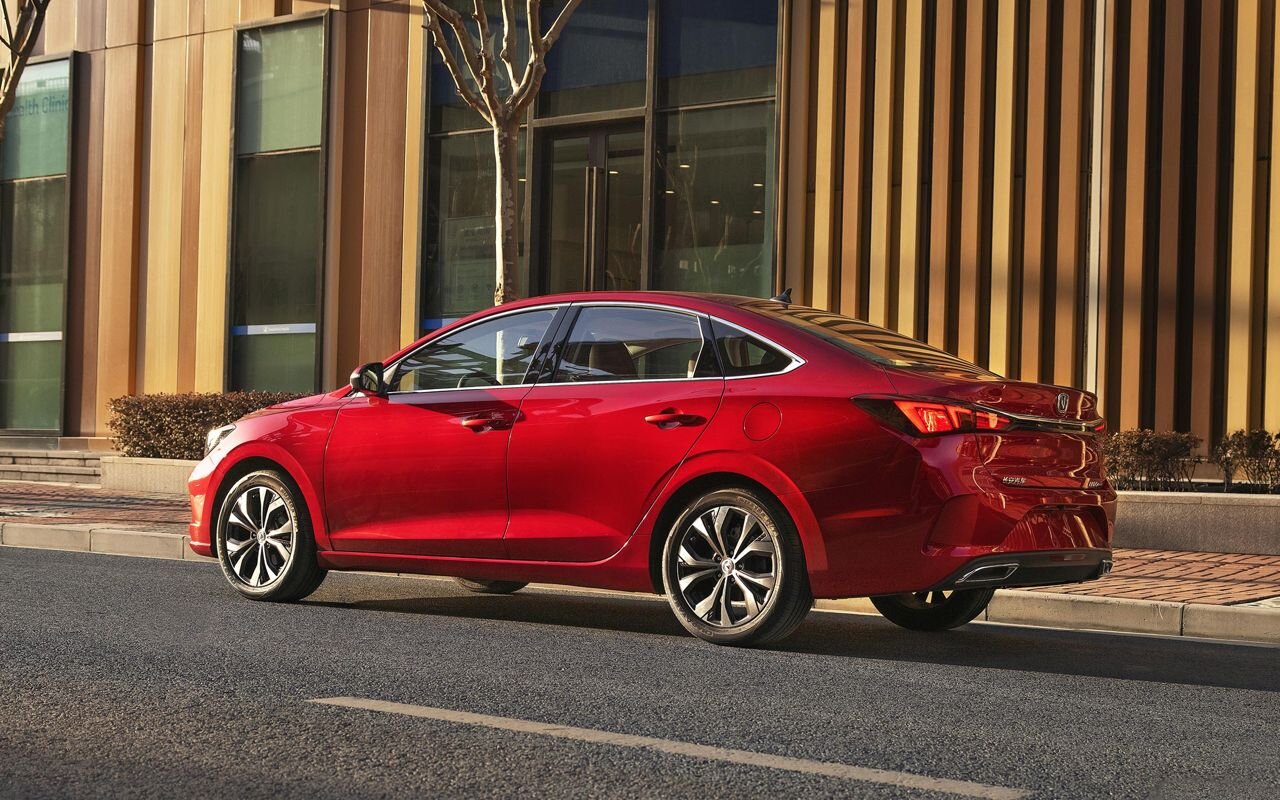 Changan Eado Plus: фото владельца