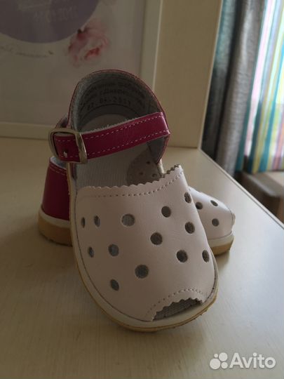 Босоножки для девочки