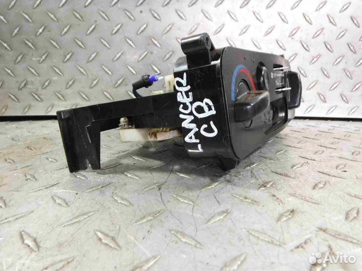 Блок управления отопителем Mitsubishi Lancer