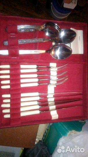 Столовые приборы