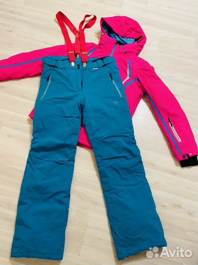 Горнолыжный костюм женский 48 размер