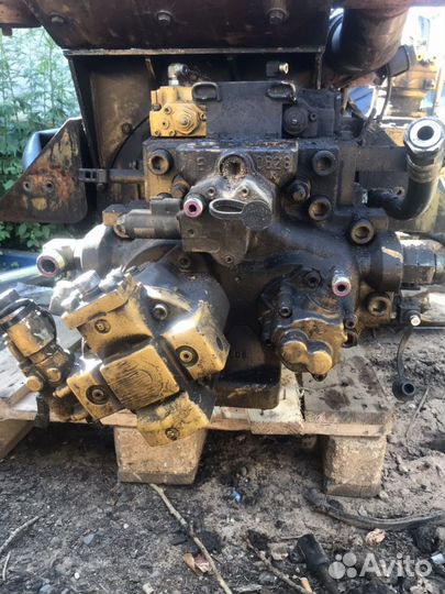 Разбор Caterpillar 330DL