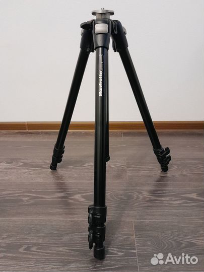 Штатив Manfrotto 055DB + голова 804RC2 + чехол