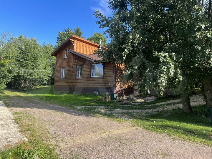 Коттедж 160 м² на участке 100 сот.