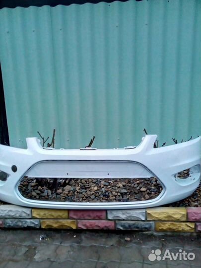 Бампер на форд фокус