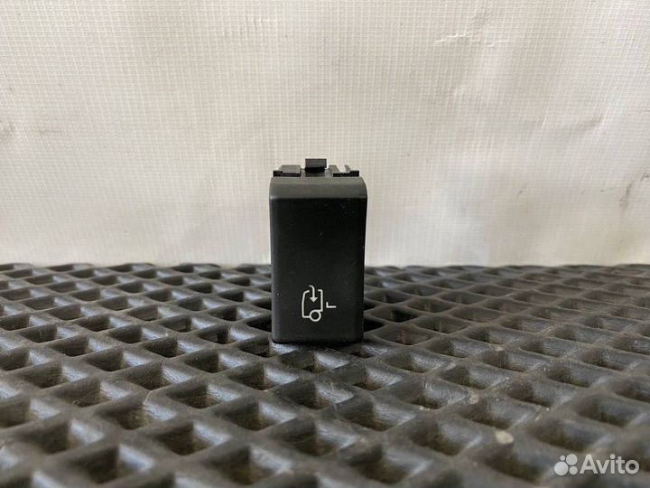 Кнопка (выключатель) Volvo FH4 21211199