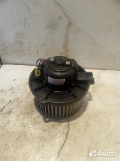 Моторчик печки Mitsubishi Space Star