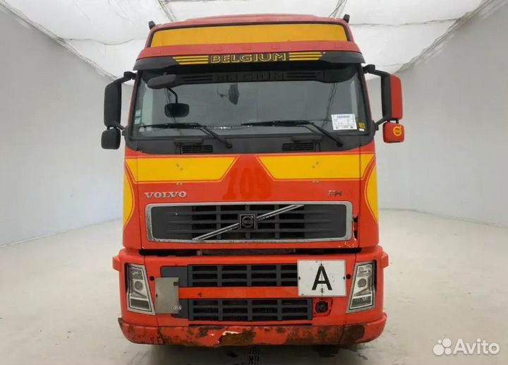 Pазбираем грузовик Volvo FH 2001-2005
