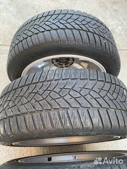 Goodyear UltraGrip Performance 235/45 R18