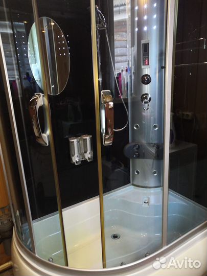 Душевая кабина