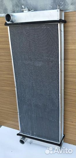 Радиатор водяной Hitachi ZX330-5