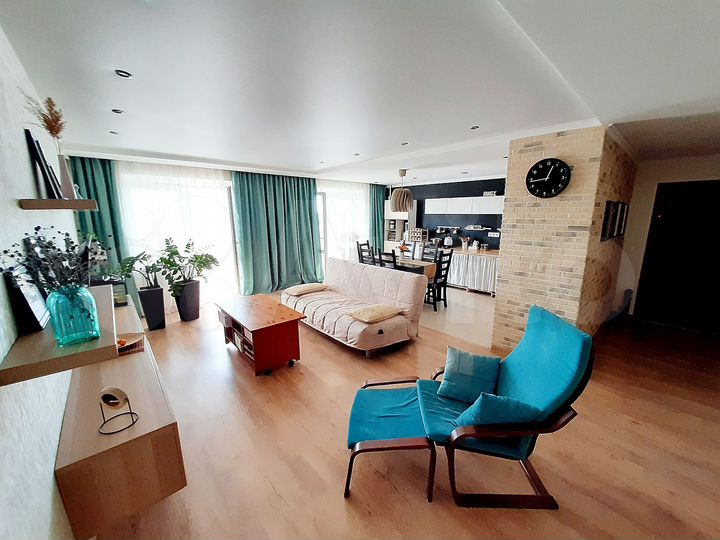 3-к. квартира, 101 м², 6/9 эт.