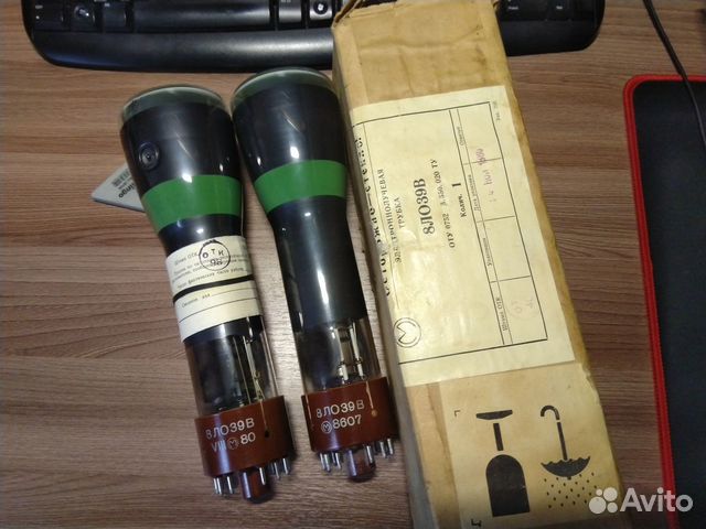 Электронно-лучевые трубки 8ло39В