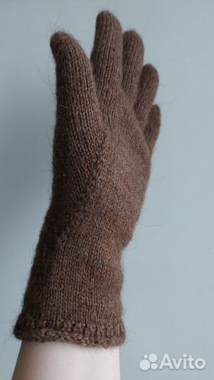 Шерстяные перчатки женские. Ручная работа