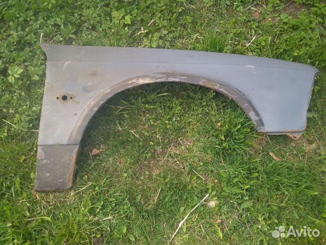 Крыло на Москвич 2141