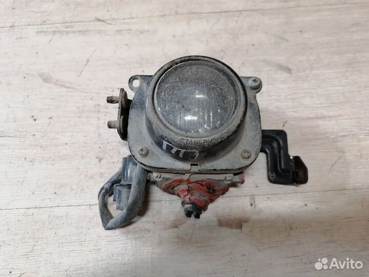 Противотуманка накладка Mitsubishi Lancer 9 Лансер