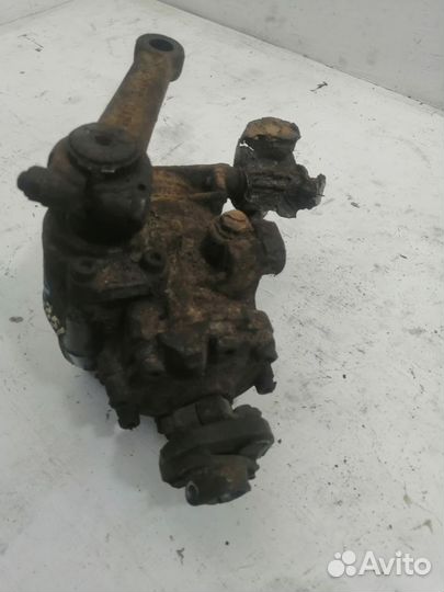 Редуктор рулевой Mercedes W202 C