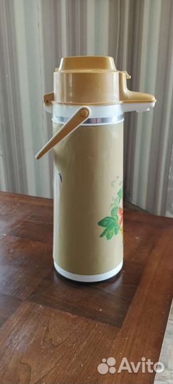 Термос СССР с помпой