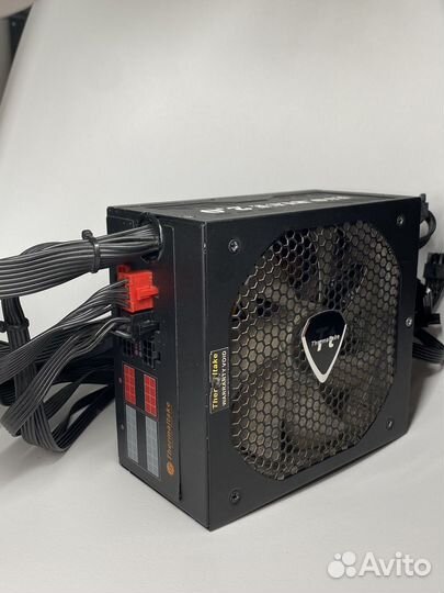 Блок питания thermaltake 650