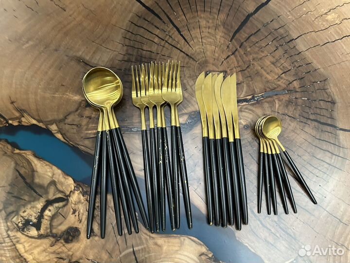 Набор столовых приборов